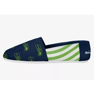 Seattle Seahawks FOCO Football NFL Women's Canvas Stripe‎ Shoes Size 5-6 Womens